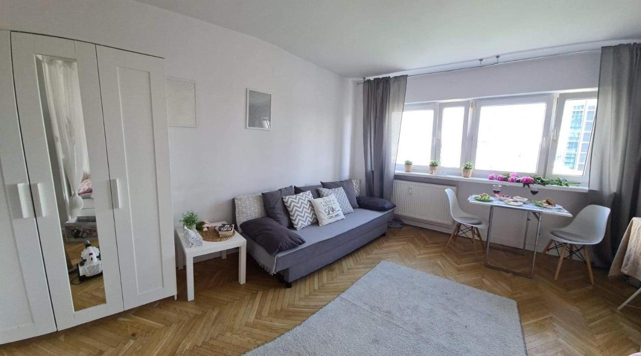Apartament Chmielna Варшава Экстерьер фото